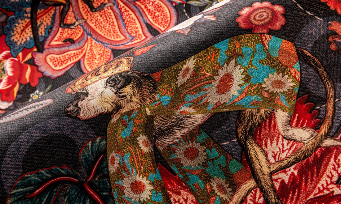 Rendezvous Tokyo Blue wallpaper – Moooi Wallcovering