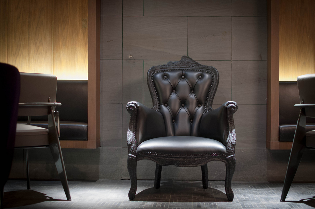 Smoke fotel – Moooi - Image 2