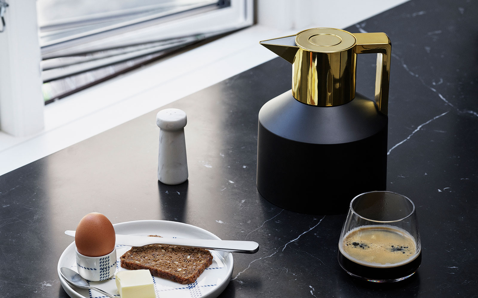 Geo Vacuum kancsó – Normann Copenhagen