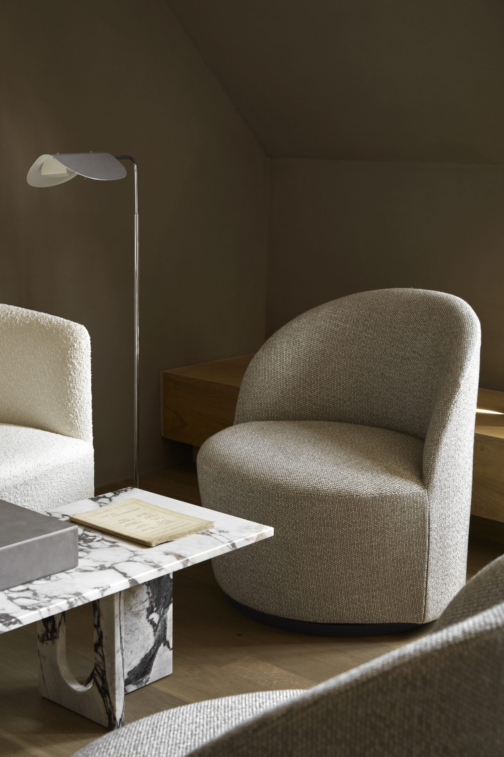 Tearoom lounge szék Forgó (Swivel w/Return) – Audo - Image 2