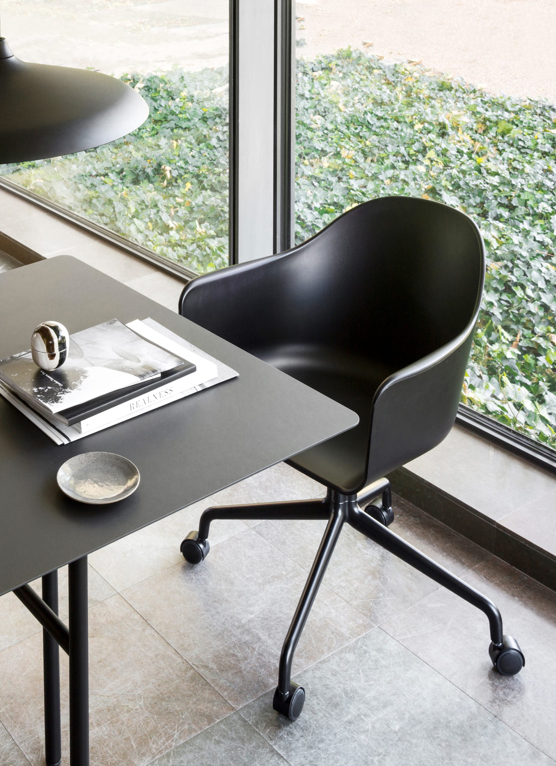 Harbour dining chair - star base – Audo - Image 6